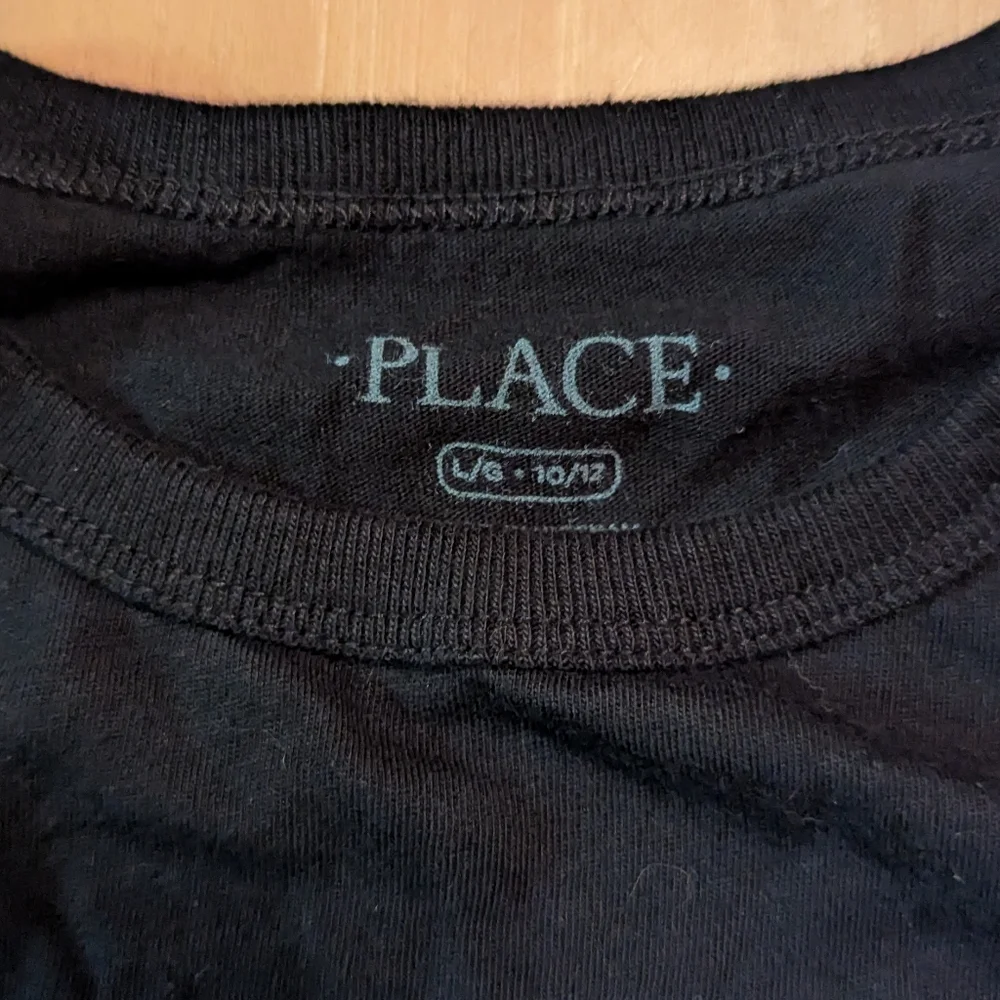 Kids Halloween Skeleton Long Sleeve T-Shirts Size 10/12 - Picture 2 of 2